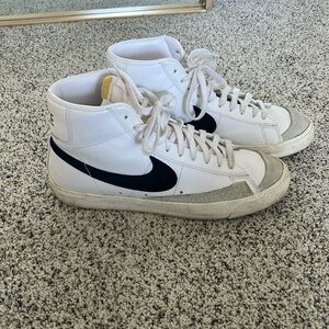 Women’s Nike Blazers Mid 77. Worn a few times, like new. Size 11.